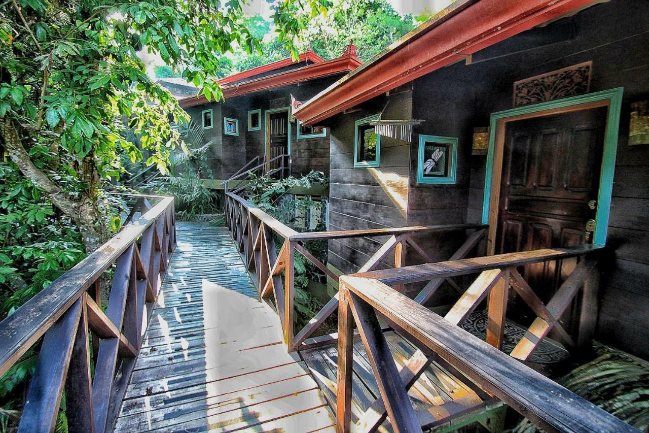 Waterfall Villas Baru Экстерьер фото